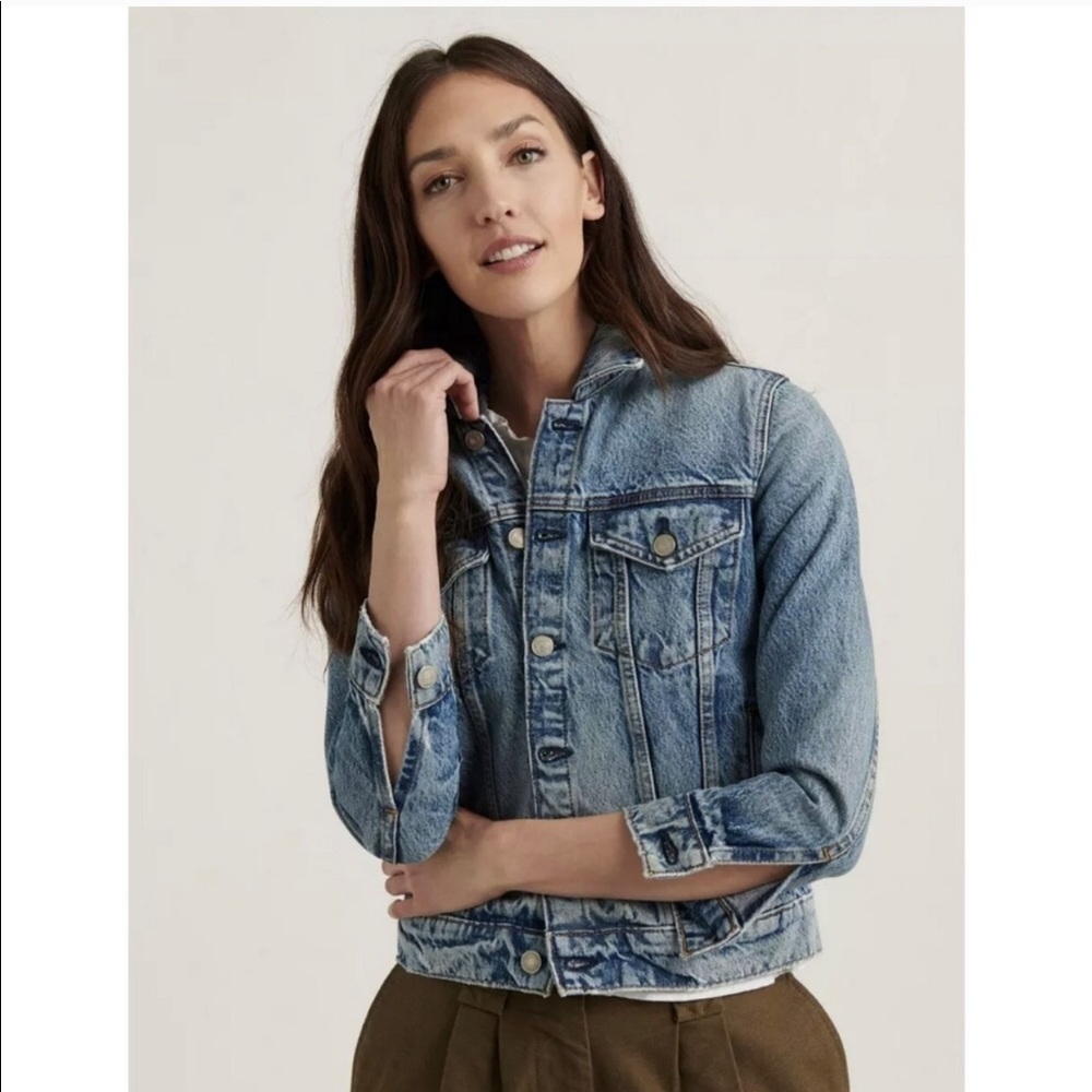 Lucky Brand Distressed Jean Jacket Size L